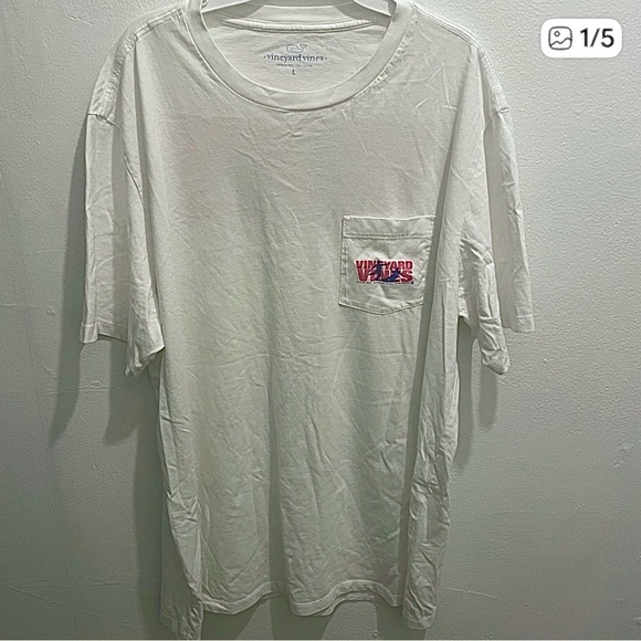 Vineyard Vines White and Red Graphic Tee - Picture 2 of 5
